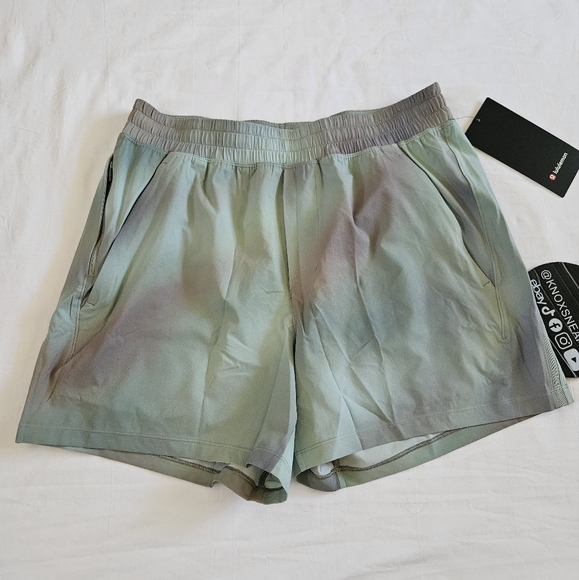 Lululemon Pace Breaker Short 5” *LL CDGM Green Grey Men's Size Medium - Picture 1 of 6